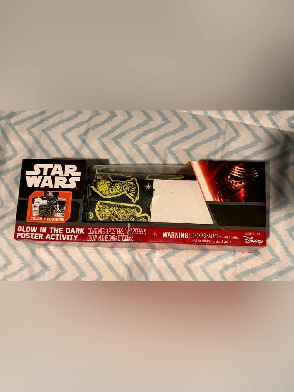 Star Wars Glow In The Dark Poster Activity Set: Posters, Stickers, Markers